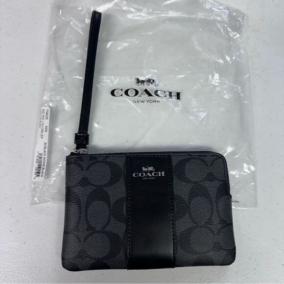 Coach Wristlet wallet new smoke gray black - Picture 1 of 3